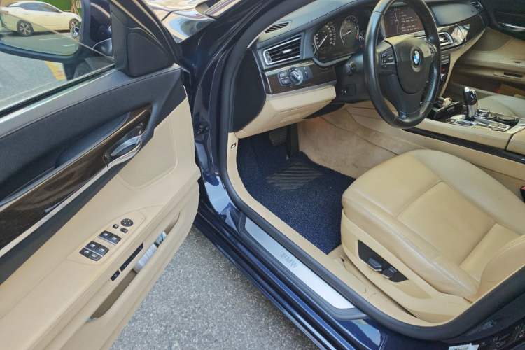 Used BMW 7 Series 2011 730Li Elegant Model Driver Seat