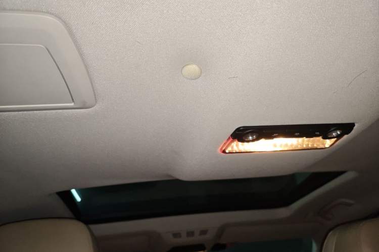 Used BMW 7 Series 2011 730Li Elegant Model Headliner