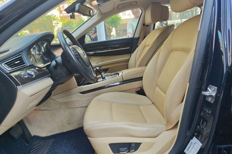 Used BMW 7 Series 2011 730Li Elegant Model Left Front Seat