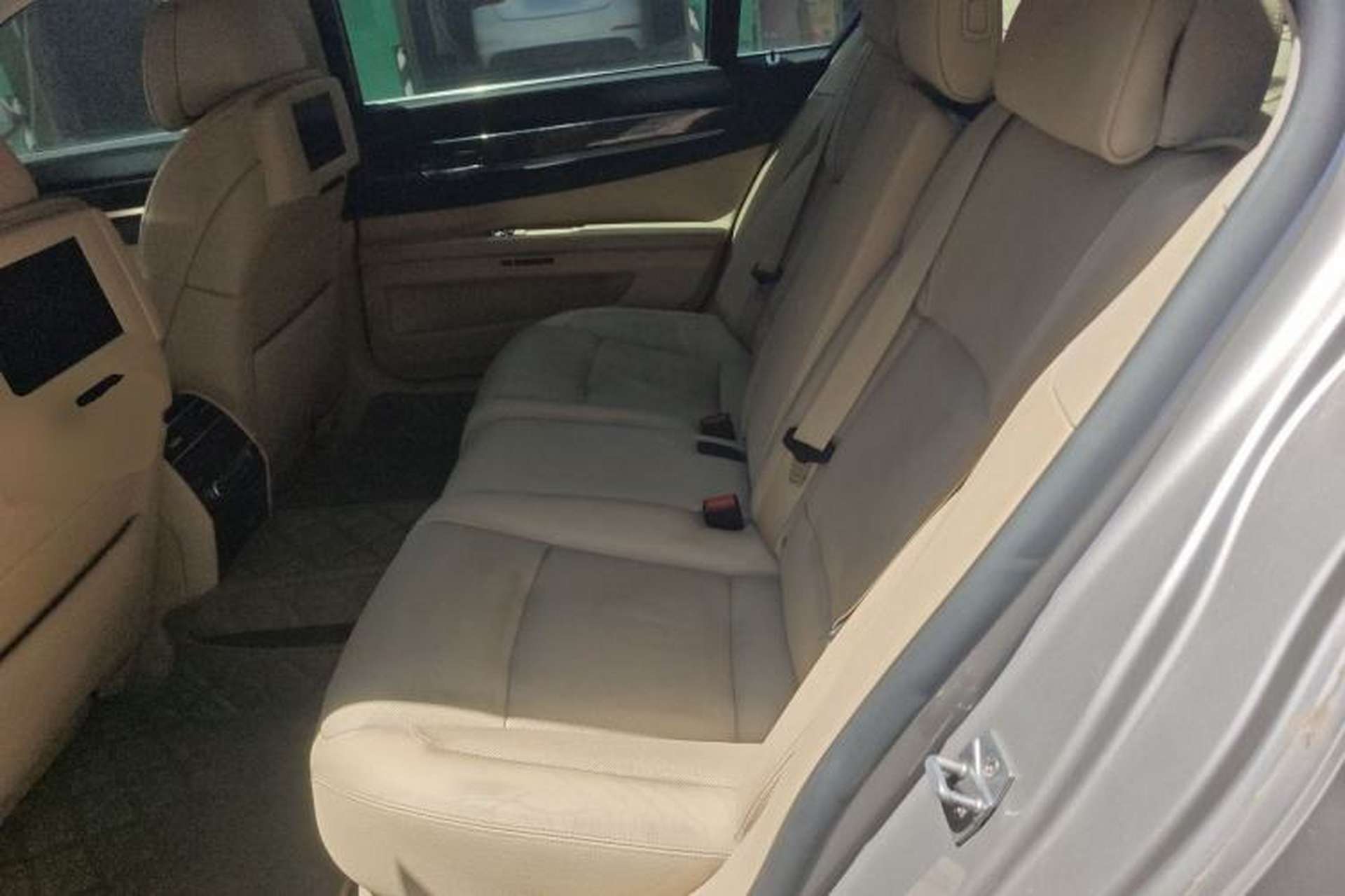 Used BMW 7 Series 2011 730Li Elegant Model Left Rear Seat
