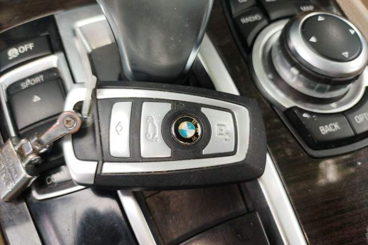 Used BMW 7 Series 2011 730Li Elegant Model Vehicle Key