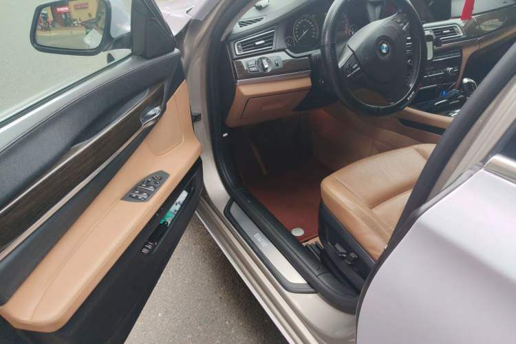 Used BMW 7 Series 2011 730Li Elegant Model Driver Seat