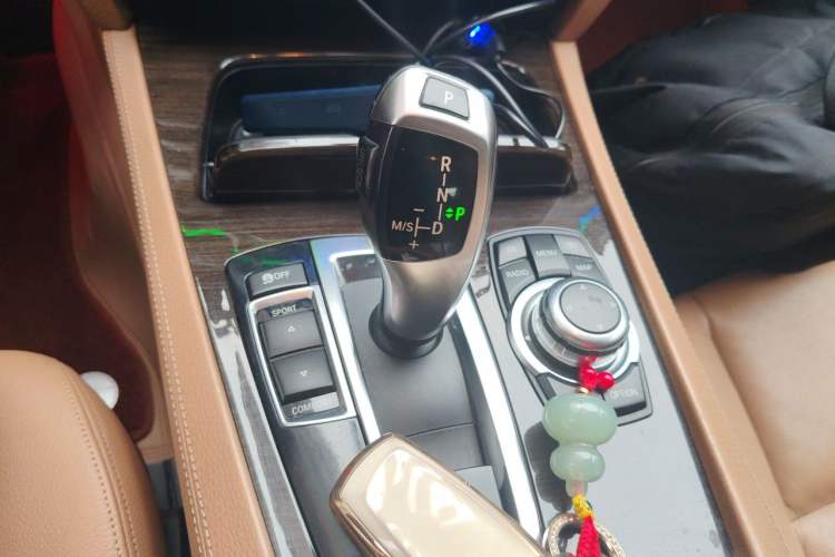 Used BMW 7 Series 2011 730Li Elegant Model Gear Lever