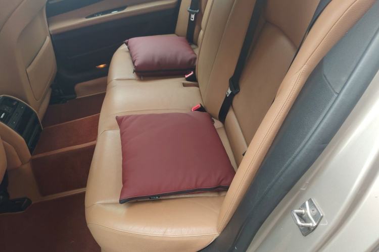 Used BMW 7 Series 2011 730Li Elegant Model Left Rear Seat