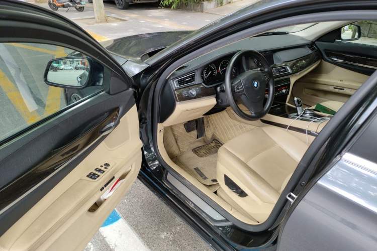Used BMW 7 Series 2011 730Li Elegant Model Driver Seat