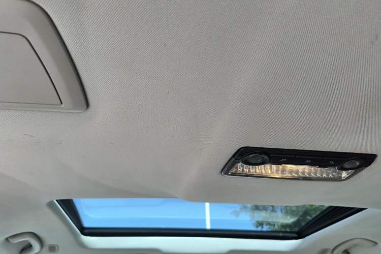 Used BMW 7 Series 2011 730Li Elegant Model Headliner