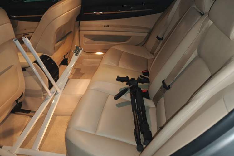 Used BMW 7 Series 2011 730Li Elegant Model Left Rear Seat