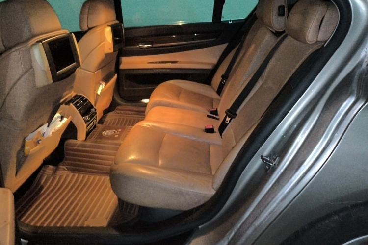 Used BMW 7 Series 2011 730Li Elegant Model Left Rear Seat