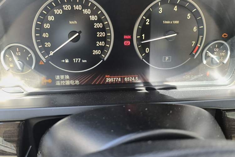 Used BMW 7 Series 2011 730Li Elegant Model Odometer Close Up