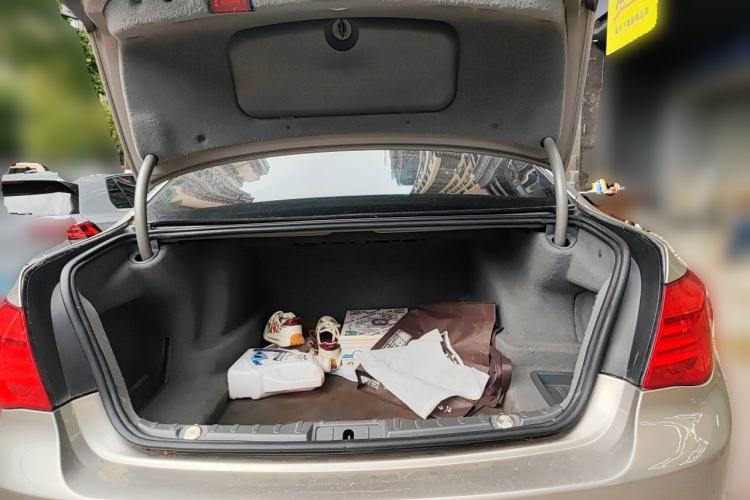Used BMW 7 Series 2011 730Li Elegant Model Trunk