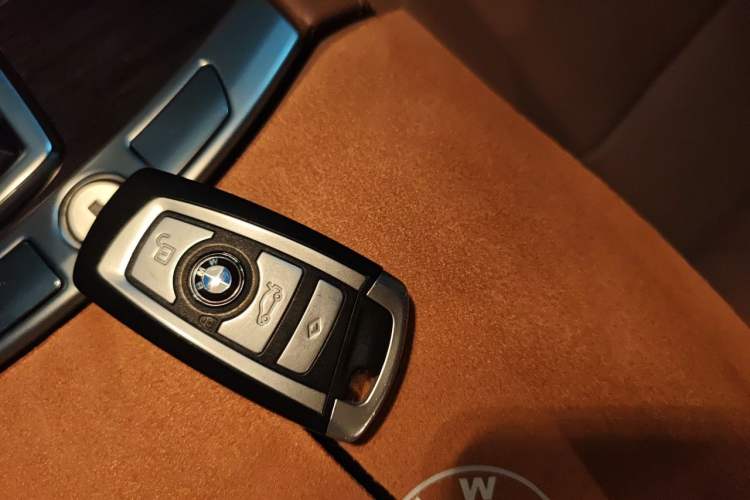 Used BMW 7 Series 2011 730Li Elegant Model Vehicle Key