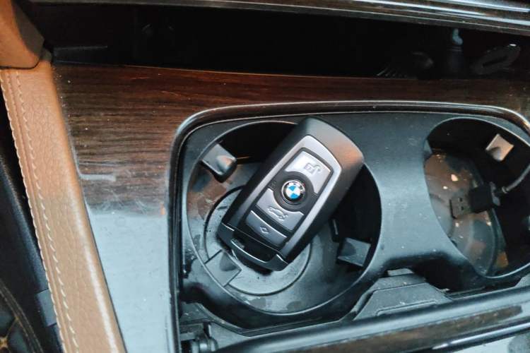 Used BMW 7 Series 2011 730Li Elegant Model Vehicle Key