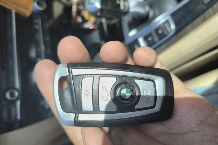 Used BMW 7 Series 2011 730Li Elegant Model Vehicle Key
