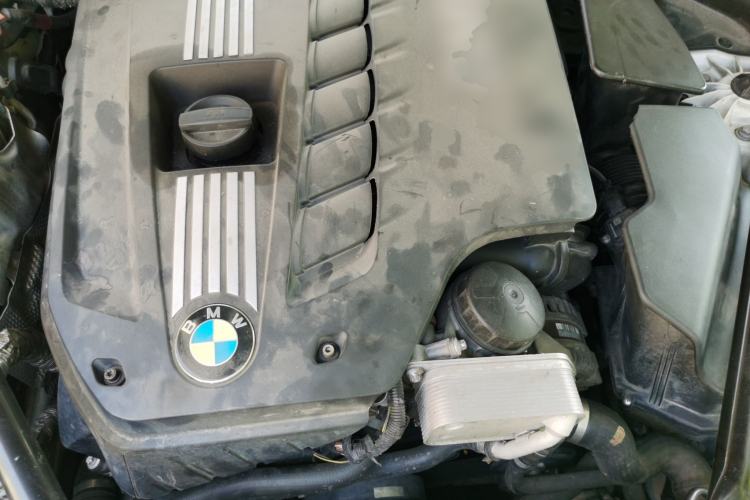 Used BMW 7 Series 2011 730Li Elegant Model Engine Bay
