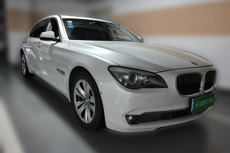 Used BMW 7 Series 2011 730Li Elegant Model Front Right 45 Deg