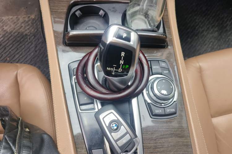 Used BMW 7 Series 2011 730Li Elegant Model Gear Lever