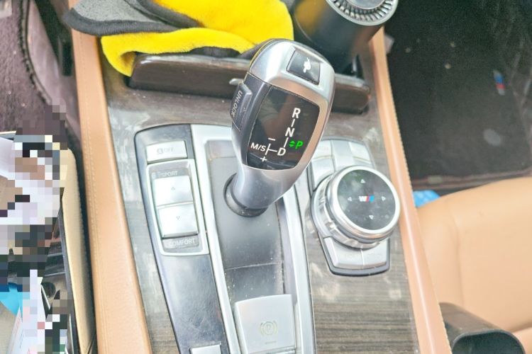 Used BMW 7 Series 2011 730Li Elegant Model Gear Lever