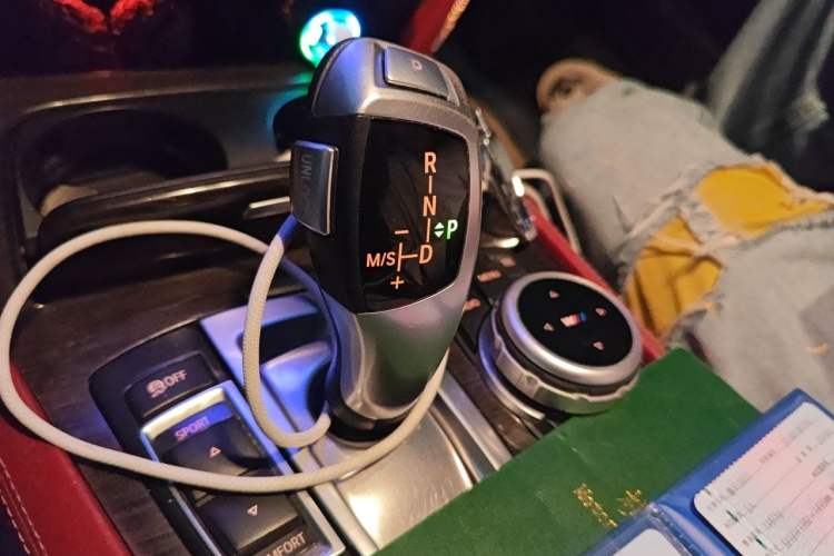 Used BMW 7 Series 2011 730Li Elegant Model Gear Lever
