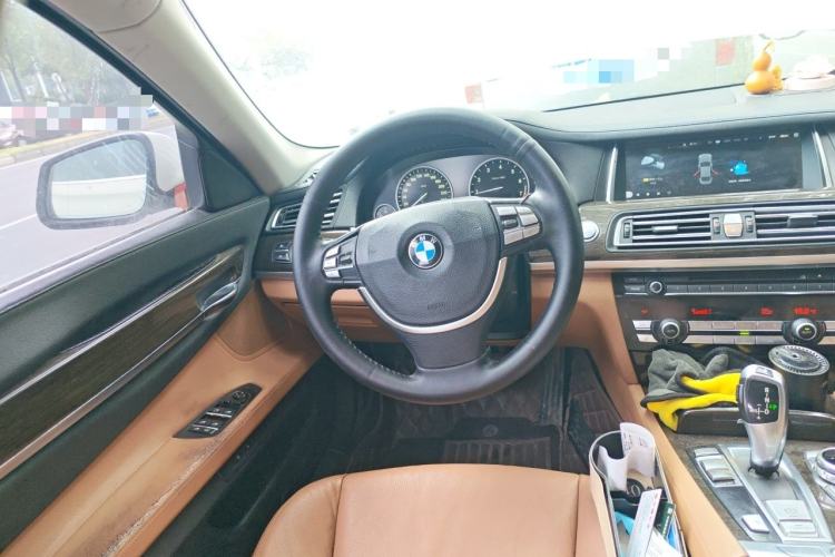 Used BMW 7 Series 2011 730Li Elegant Model Steering Wheel