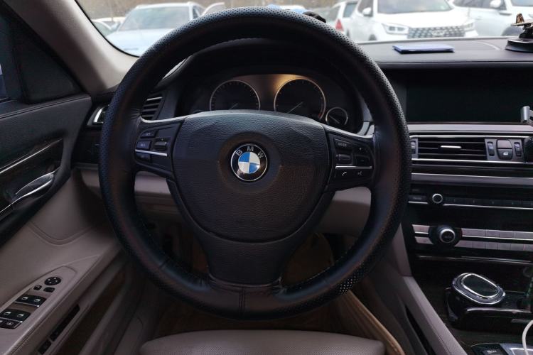 Used BMW 7 Series 2011 730Li Elegant Model Steering Wheel