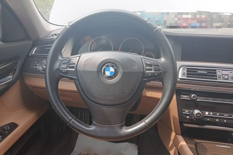 Used BMW 7 Series 2011 730Li Elegant Model Steering Wheel