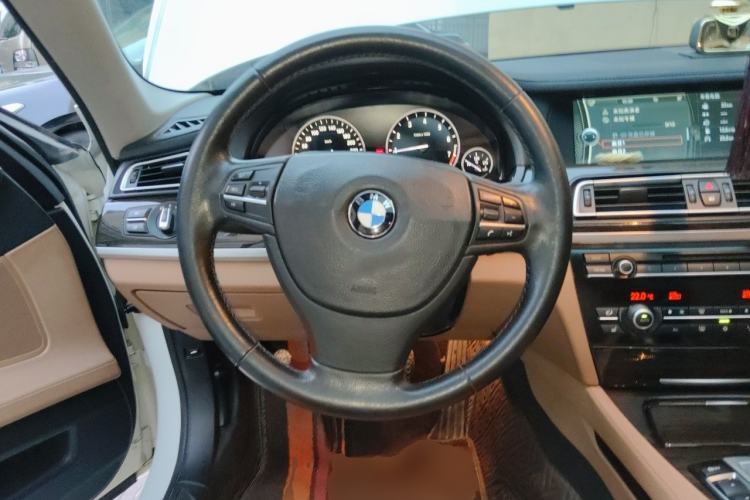 Used BMW 7 Series 2011 730Li Elegant Model Steering Wheel