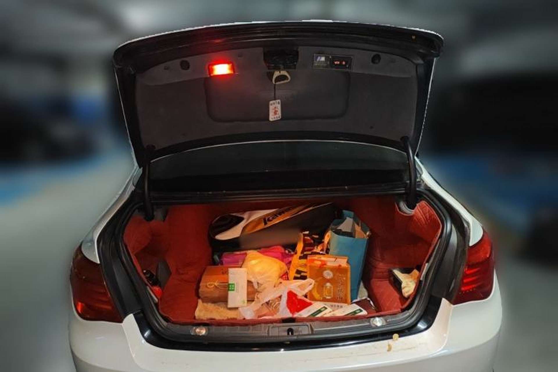 Used BMW 7 Series 2011 730Li Elegant Model Trunk