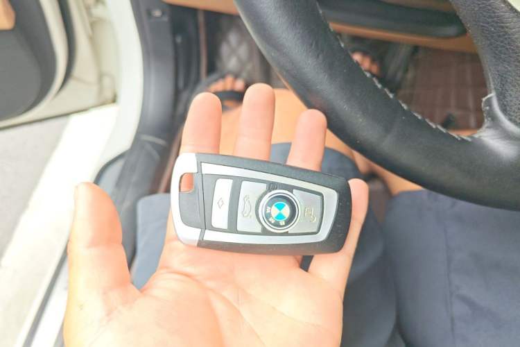 Used BMW 7 Series 2011 730Li Elegant Model Vehicle Key
