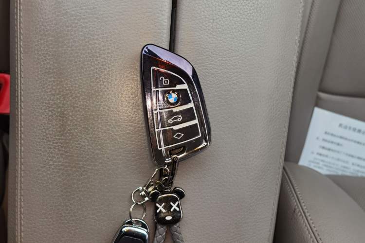 Used BMW 7 Series 2011 730Li Elegant Model Vehicle Key