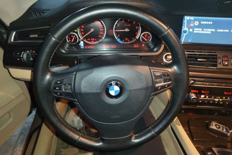 Used BMW 7 Series 2011 730Li Elegant Model Steering Wheel