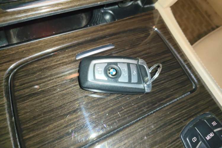 Used BMW 7 Series 2011 730Li Elegant Model Vehicle Key