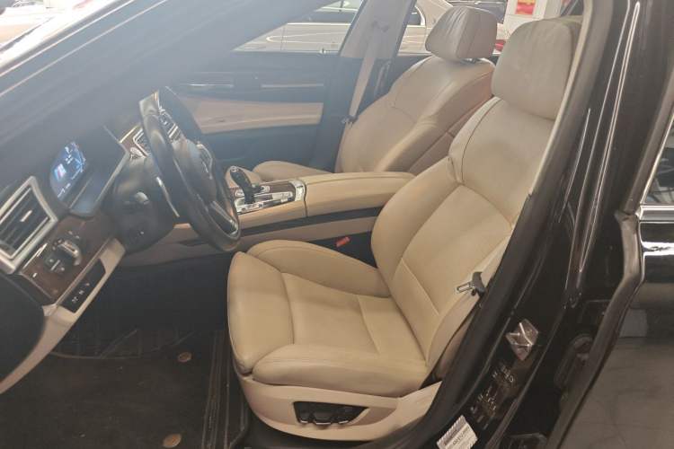 Used BMW 7 Series 2012 760Li 25th Anniversary Limited Edition Left Front Seat