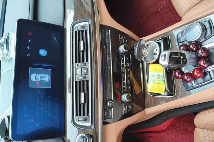Used BMW 7 Series 2013 740Li Leading Model Audio And AC Panel