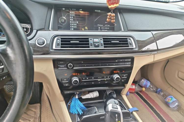 Used BMW 7 Series 2013 730Li Leading Model Audio And AC Panel