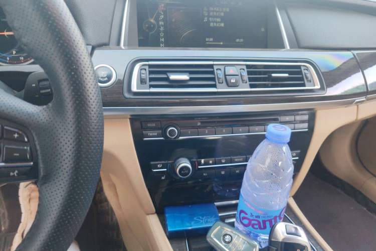 Used BMW 7 Series 2013 730Li Leading Model Audio And AC Panel