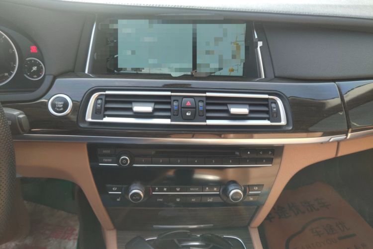 Used BMW 7 Series 2013 730Li Leading Model Audio And AC Panel