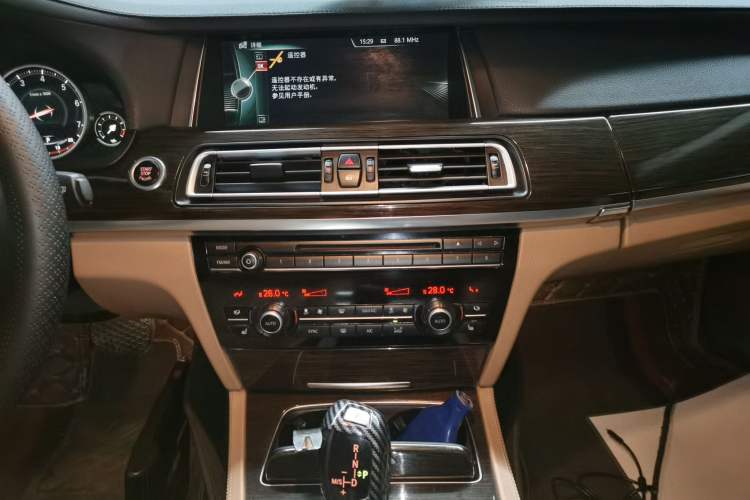 Used BMW 7 Series 2013 730Li Leading Model Audio And AC Panel