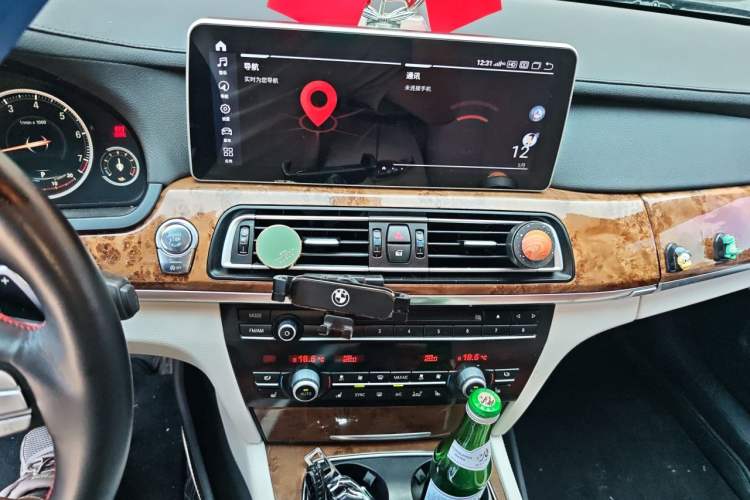Used BMW 7 Series 2013 740Li Luxury Model Audio And AC Panel