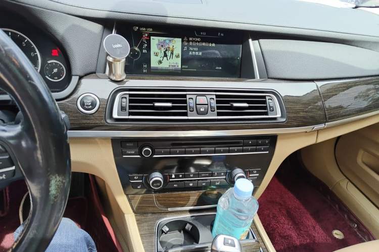 Used BMW 7 Series 2013 730Li Leading Model Audio And AC Panel