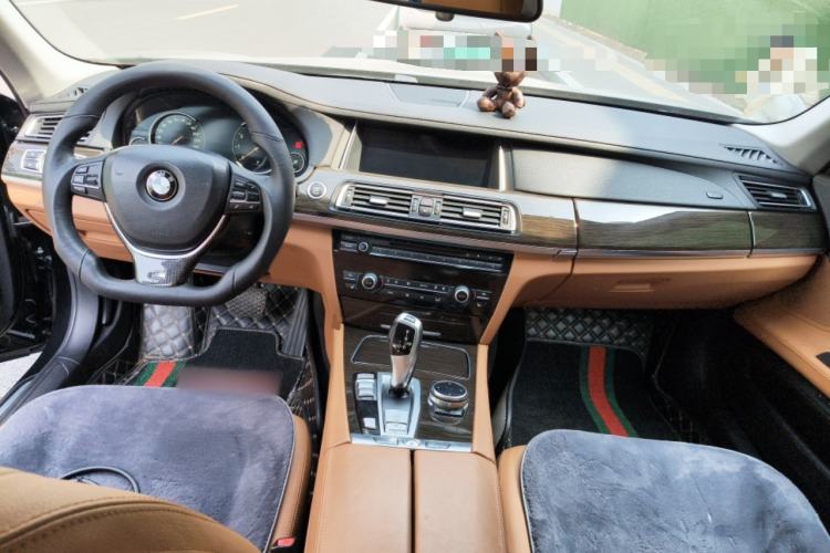 Used BMW 7 Series 2013 730Li Leading Model Center Console