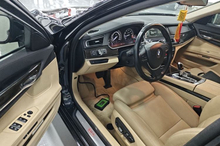 Used BMW 7 Series 2013 740Li Leading Model Driver Seat