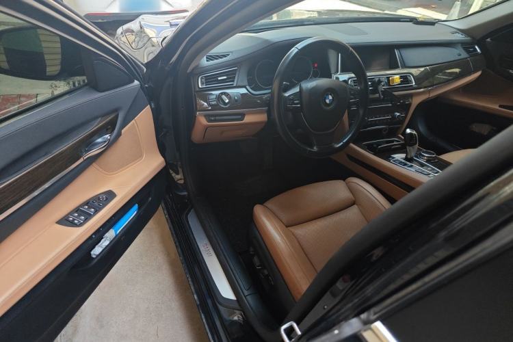 Used BMW 7 Series 2013 740Li Luxury Model Driver Seat