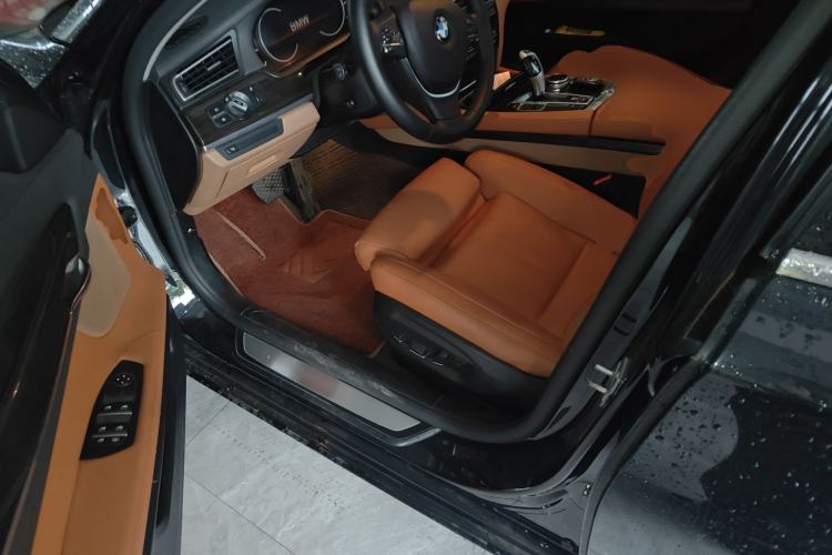 Used BMW 7 Series 2013 740Li Leading Model Driver Seat