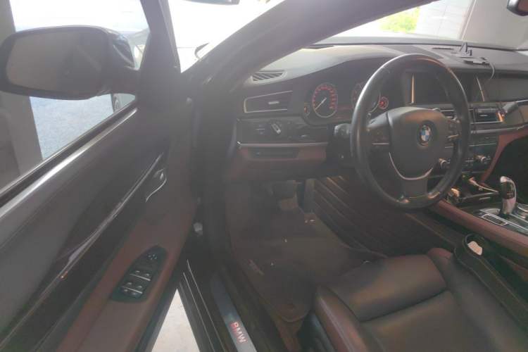 Used BMW 7 Series 2013 740Li Leading Model Driver Seat