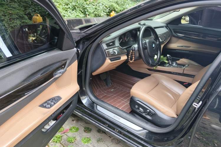 Used BMW 7 Series 2013 740Li Leading Model Driver Seat