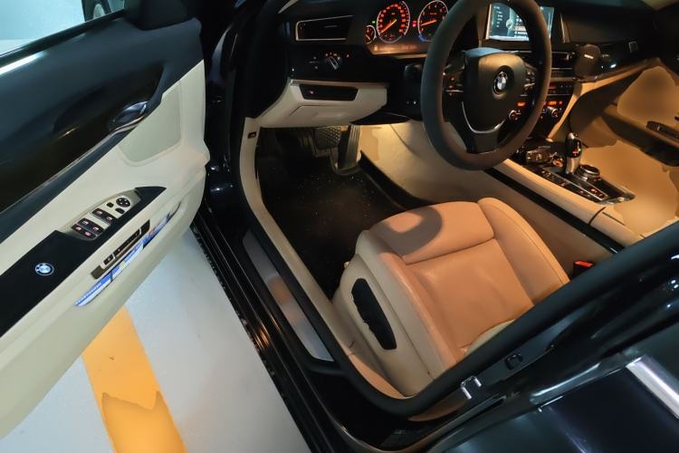 Used BMW 7 Series 2013 740Li xDrive Driver Seat