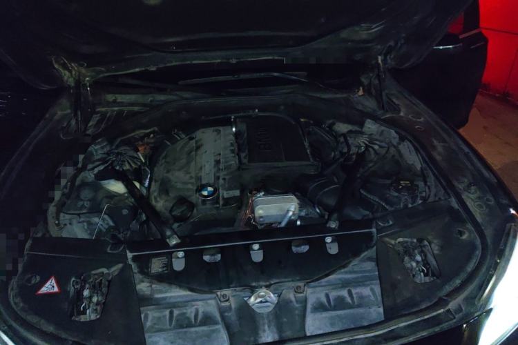 Used BMW 7 Series 2013 740Li Luxury Model Engine Bay