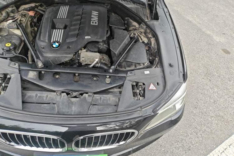 Used BMW 7 Series 2013 730Li Leading Model Engine Bay Left