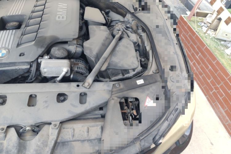 Used BMW 7 Series 2013 730Li Leading Model Engine Bay Left