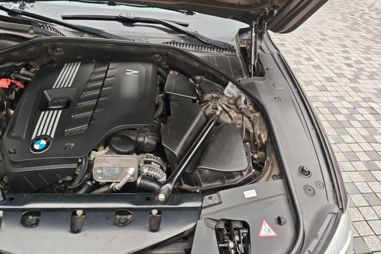 Used BMW 7 Series 2013 730Li Leading Model Engine Bay Left